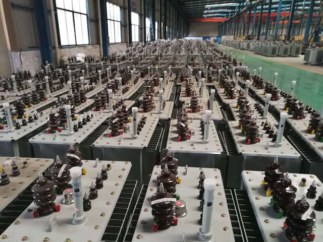 塔城100KVA油浸式变压器